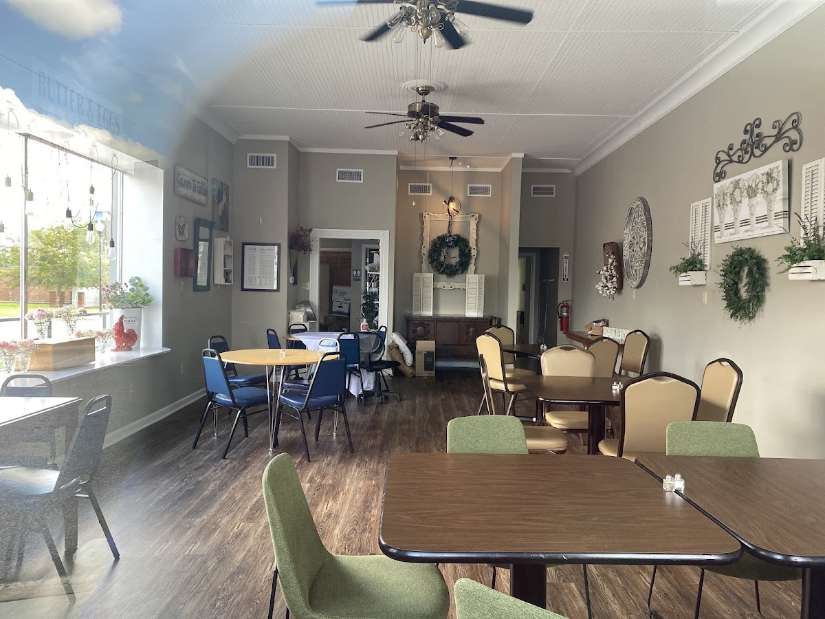 Mural City Cakes, Cafe & Catering